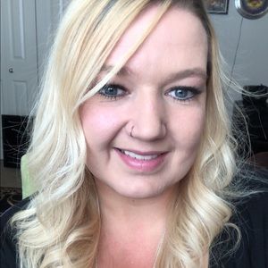 Meet your Posher, Tara